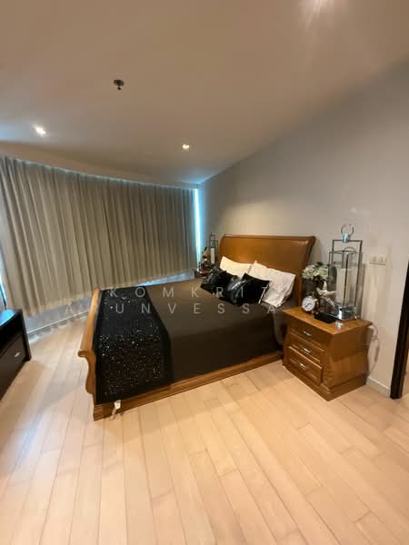 Eight Thonglor Residence, Bangkok, Eight Thonglor Building 88/36, Khlong Tan Nua, Watthana, Bangkok, 2 Bedrooms, 122 sqm, Condo For Rent, by Komkrit  Arunvessased , 500216096 - DDproperty.com