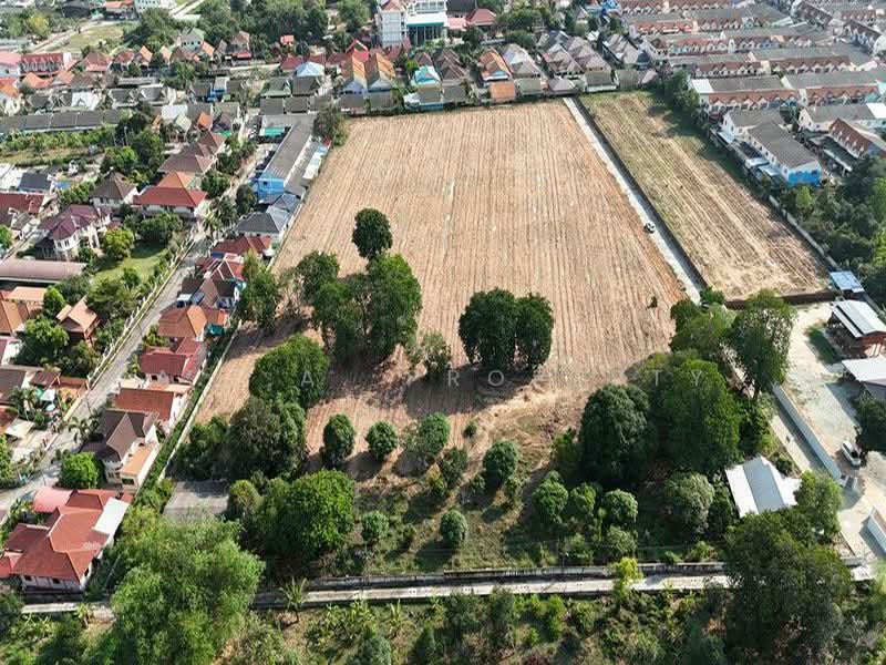 ที่ดินไร่กล้วย-นาพร้าว ใกล้โลตัสศรีราชา, ชลบุรี, ไร่กล้วย, สุรศักดิ์, ศรีราชา, ชลบุรี, 600 ตร.ม., ที่ดิน ขาย, โดย A.T.A. Property, 500216099 - DDproperty.com