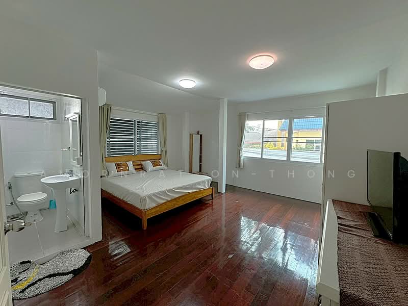 House, Bangkok, Khlong Tan Nua, Watthana, Bangkok, , 250 sqm, Retail Space For Rent, by Amornrat On-Thong, 500216121 - DDproperty.com