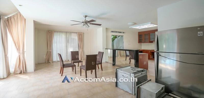 Private Swimming Pool 3 Bedrooms House for Rent in New Phetchaburi, Bangkok near MRT Phetchaburi, Bangkok, Khlong Tan Nua, Watthana, Bangkok, 3 Bedrooms, 300 sqm, Single Detached House For Rent, by บริษัท แอคคอม เอเซีย จำกัด, 500216139 - DDproperty.com