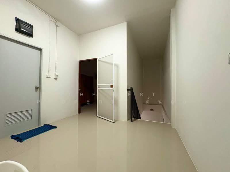 ขาย - ทาวน์เฮ้าส์บ้านกล้วย ชัยนาท, ชัยนาท