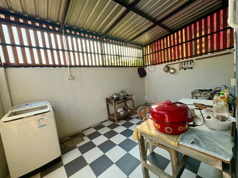 For Sale - ทาวน์เฮ้าส์บ้านกล้วย ชัยนาท, Chai Nat