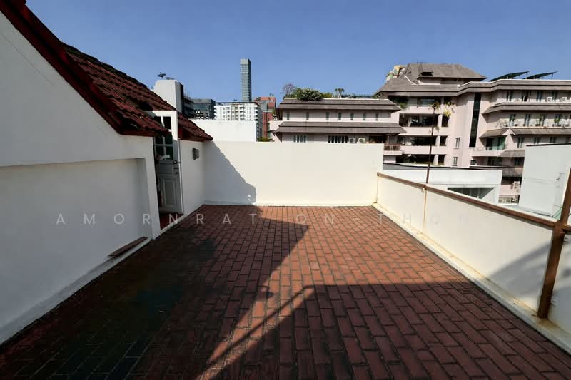 House, Bangkok, Khlong Tan Nua, Watthana, Bangkok, 5 Bedrooms, 300 sqm, Single Detached House For Rent, by Amornrat On-Thong, 500216177 - DDproperty.com