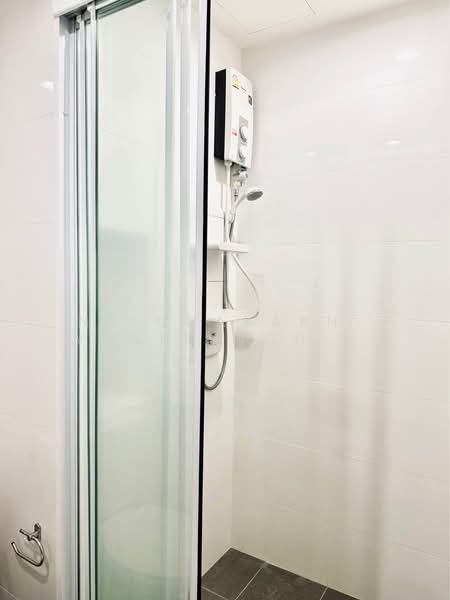 The Base Park West Sukhumvit 77, Bangkok, 11 Soi Sukhumvit 77 Sukhumvit Road, Phra Kanong Nua, Watthana, Bangkok, 1 Bedroom, 30 sqm, Condo For Sale, by Nitchakarn  Wanitwichakornkit , 500216200 - DDproperty.com