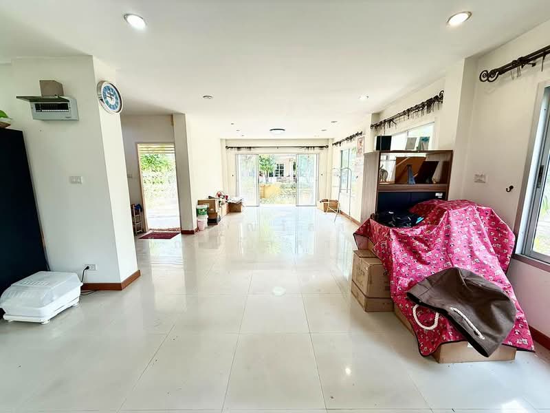 ขาย - Krisana Tiwanon : กฤษณา ติวานนท์, ปทุมธานี