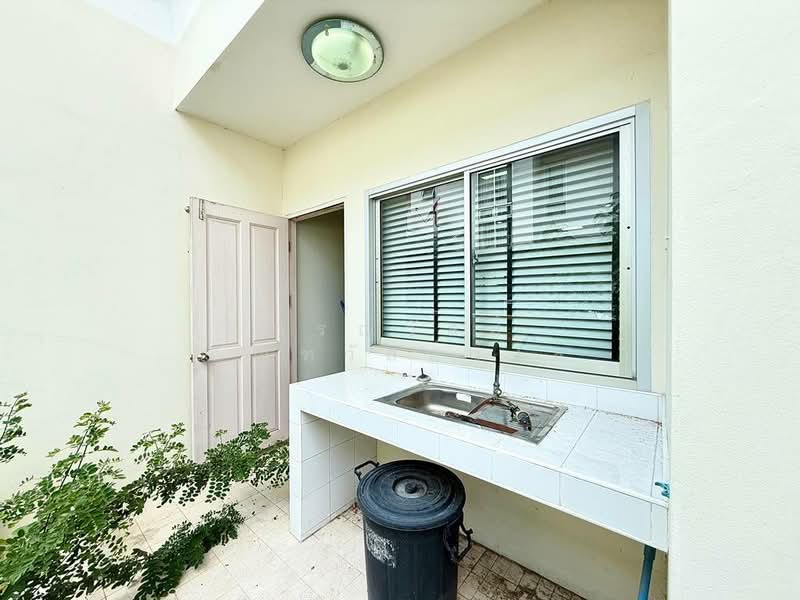 ขาย - Krisana Tiwanon : กฤษณา ติวานนท์, ปทุมธานี