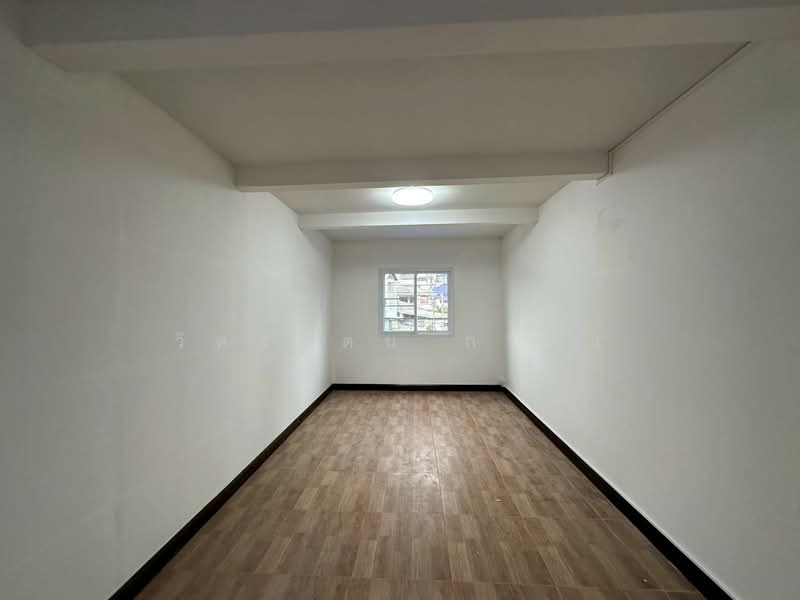 Baan Lukgolf, Nonthaburi, Soi Muang Thong Thani Village Lukgolf Project, Ban Mai, Pak Kret, Nonthaburi, 3 Bedrooms, 240 sqm, Townhouse For Rent, by วิดารัตน์ กาติ้ง, 500216250 - DDproperty.com