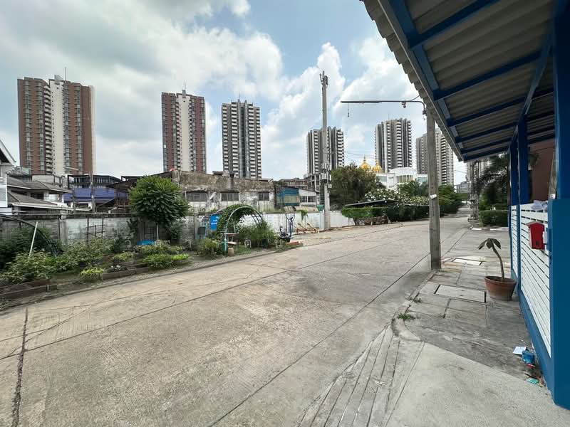 Baan Lukgolf, Nonthaburi, Soi Muang Thong Thani Village Lukgolf Project, Ban Mai, Pak Kret, Nonthaburi, 3 Bedrooms, 240 sqm, Townhouse For Rent, by วิดารัตน์ กาติ้ง, 500216250 - DDproperty.com