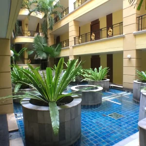 Pipat Place, Bangkok, 37 Soi Sathon 6, Silom, Bang Rak, Bangkok, 1 Bedroom, 52 sqm, Condo For Sale, by Pavadee Boonyarith, 500216256 - DDproperty.com