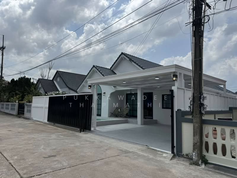 Permsub Village, Chon Buri (Pattaya), Nong Pru, Bang Lamung (Pattaya), Chon Buri (Pattaya), 4 Bedrooms, 220 sqm, Villa For Sale, by Pukkawadee Thapmathi, 500216257 - DDproperty.com