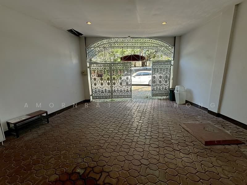 Townhouse, Bangkok, Khlong Tan Nua, Watthana, Bangkok, 4 Bedrooms, 700 sqm, Townhouse For Rent, by Amornrat On-Thong, 500216268 - DDproperty.com