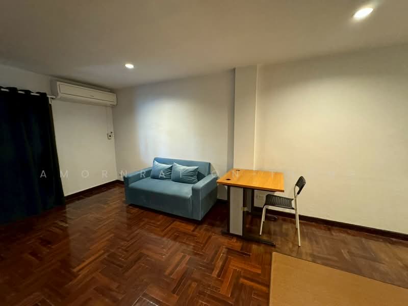 Townhouse, Bangkok, Khlong Tan Nua, Watthana, Bangkok, 4 Bedrooms, 700 sqm, Townhouse For Rent, by Amornrat On-Thong, 500216268 - DDproperty.com