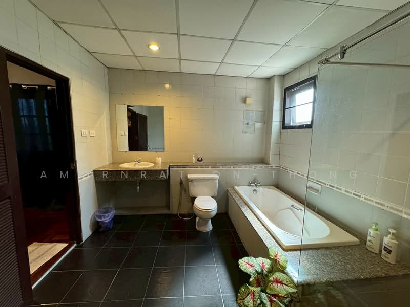 ทาวน์เฮ้าส์, กรุงเทพ, คลองตันเหนือ, วัฒนา, กรุงเทพ, 700 ตร.ม., ทาวน์เฮ้าส์ ให้เช่า, โดย Amornrat On-Thong, 500216268 - DDproperty.com