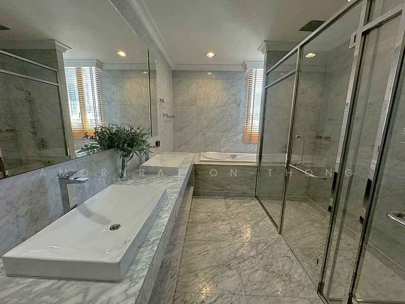 Townhouse, Bangkok, Khlong Tan Nua, Watthana, Bangkok, 4 Bedrooms, 700 sqm, Townhouse For Rent, by Amornrat On-Thong, 500216268 - DDproperty.com