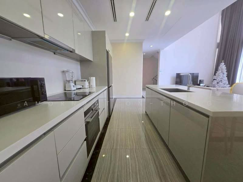 Townhouse, Bangkok, Khlong Tan Nua, Watthana, Bangkok, 4 Bedrooms, 700 sqm, Townhouse For Rent, by Amornrat On-Thong, 500216268 - DDproperty.com