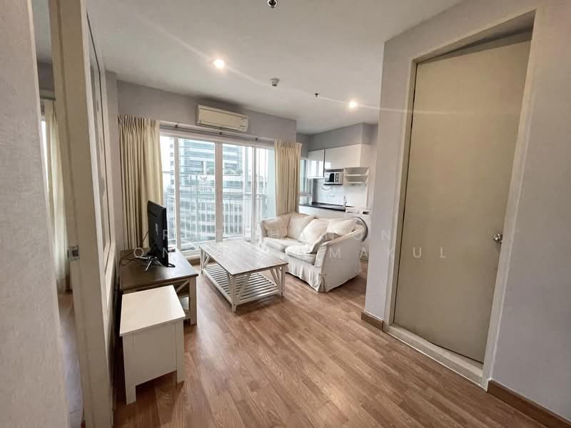 The Parkland Grand Asoke-Phetchaburi, Bangkok, 1811 Phetchaburi Rd, Bang Kapi, Huai Khwang, Bangkok, 1 Bedroom, 36 sqm, Condo For Sale, by Ratchanon Songthammakul, 500216269 - DDproperty.com