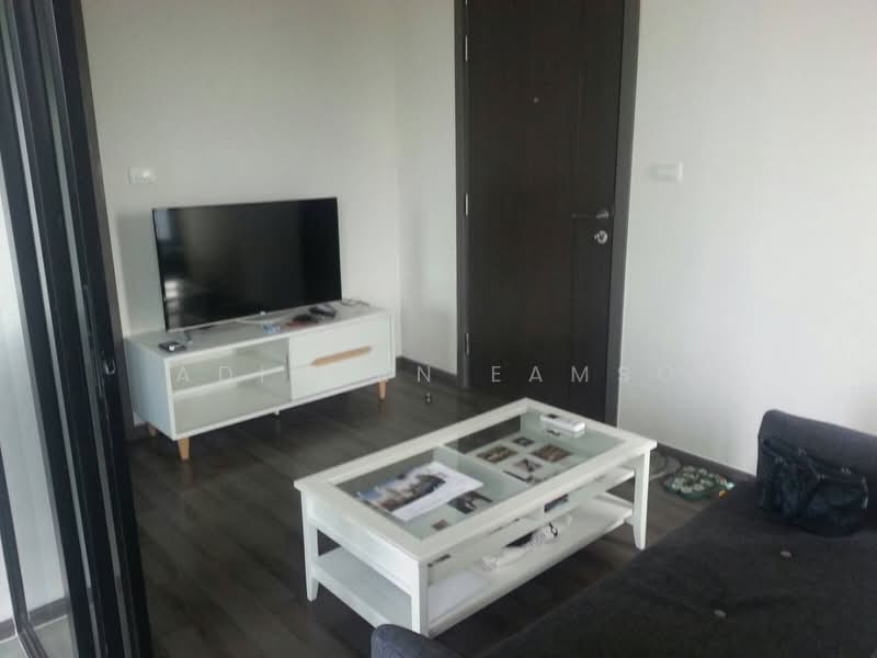 The Base Park East Sukhumvit 77, Bangkok, 99 Soi Pridi Banomyong 2, Phra Kanong Nua, Watthana, Bangkok, 1 Bedroom, 30 sqm, Condo For Sale, by Adisorn Eamso, 500216281 - DDproperty.com
