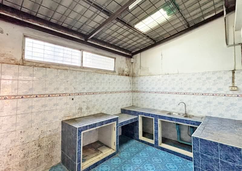 สุขสวัสดิ์สวนธน ประชาอุทิศ 33, Bangkok, Rat Burana, Rat Burana, Bangkok, 3 Bedrooms, 100 sqm, Townhouse For Sale, by The Best Property เล็ก, 500216287 - DDproperty.com