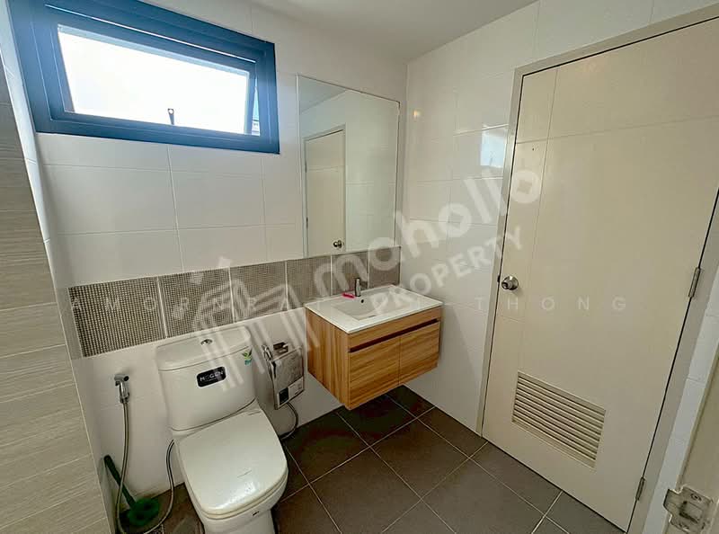 Townhouse, Bangkok, Bang Na, Bang Na, Bangkok, 3 Bedrooms, 200 sqm, Townhouse For Sale, by Amornrat On-Thong, 500216336 - DDproperty.com