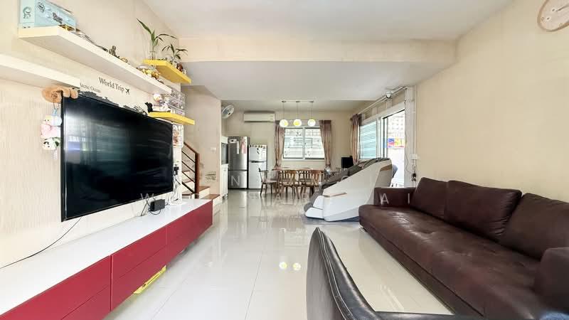 Pruksa Ville 57 Pattanakarn, Bangkok, Soi Pattanakarn 38, Suan Luang, Suan Luang, Bangkok, 3 Bedrooms, 130 sqm, Single Detached House For Sale, by Ponwimol Wipanarapai, 500216345 - DDproperty.com