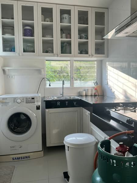 Villaggio Bangna, Samut Prakan, Bang Na-Trat Frontage Road, Bang Bo, Bang Bo, Samut Prakan, 2 Bedrooms, 160 sqm, Single Detached House For Rent, by CorrectProperty, 500216352 - DDproperty.com