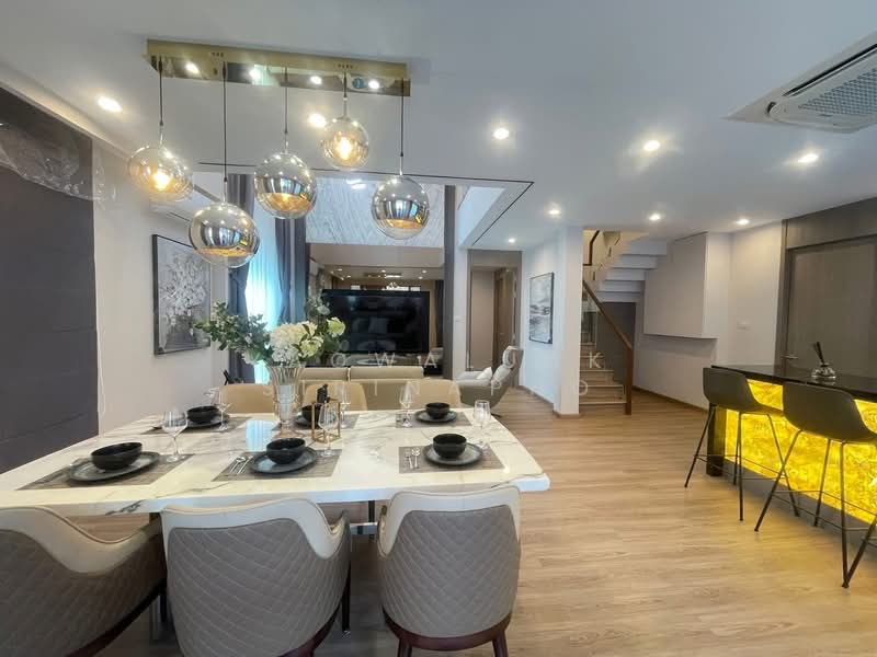 //maps.app.goo.gl/wCsdwLbggaLbQZL29?g_st=al, ชลบุรี, หนองปรือ, บางละมุง, ชลบุรี, 236 ตร.ม., วิลล่า ขาย, โดย Yaowaluck Sirinapho, 500216361 - DDproperty.com