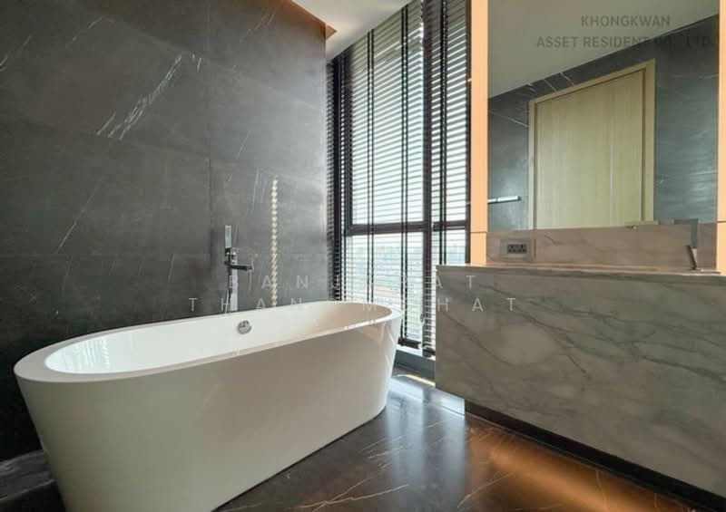 The Monument Thonglor, Bangkok, 998 Thonglor Road, Khlong Tan Nua, Watthana, Bangkok, 2 Bedrooms, 125 sqm, Condo For Rent, by Banjarat Thanomchat, 500216368 - DDproperty.com