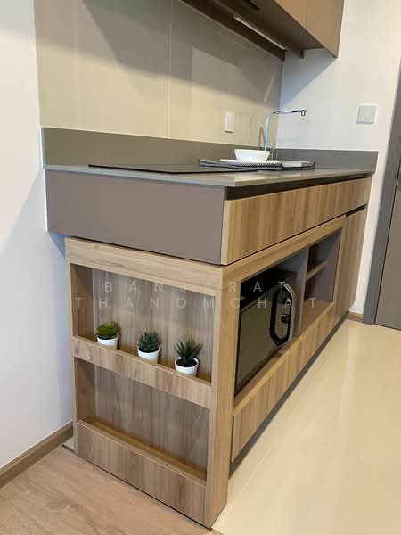 Taka Haus, Bangkok, 99 Soi Ekamai 10, Khlong Tan Nua, Watthana, Bangkok, 1 Bedroom, 31 sqm, Condo For Rent, by Banjarat Thanomchat, 500216394 - DDproperty.com