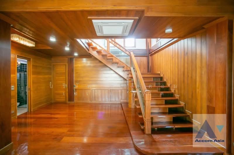 Rare Find! All-Wood Thai Home For Rent & Sale in Ratchadaphisek, กรุงเทพ, คลองตันเหนือ, วัฒนา, กรุงเทพ, 300 ตร.ม., บ้านเดี่ยว ให้เช่า, โดย บริษัท แอคคอม เอเซีย จำกัด, 500216402 - DDproperty.com