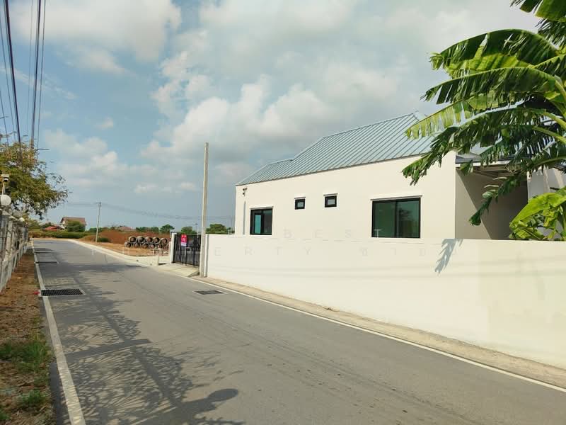 บ้านเดี่ยวบางปะกง ฉะเชิงเทรา, Chachoengsao, Bang Samak, Bang Pakong, Chachoengsao, 3 Bedrooms, 120 sqm, Single Detached House For Sale, by The Best Property ซายน์, 500216458 - DDproperty.com