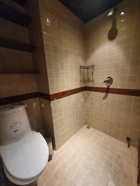 Diamond Tower, Bangkok, Silom, Silom, Bang Rak, Bangkok, 2 Bedrooms, 128 sqm, Condo For Rent, by Anya Atarchanai , 500216463 - DDproperty.com