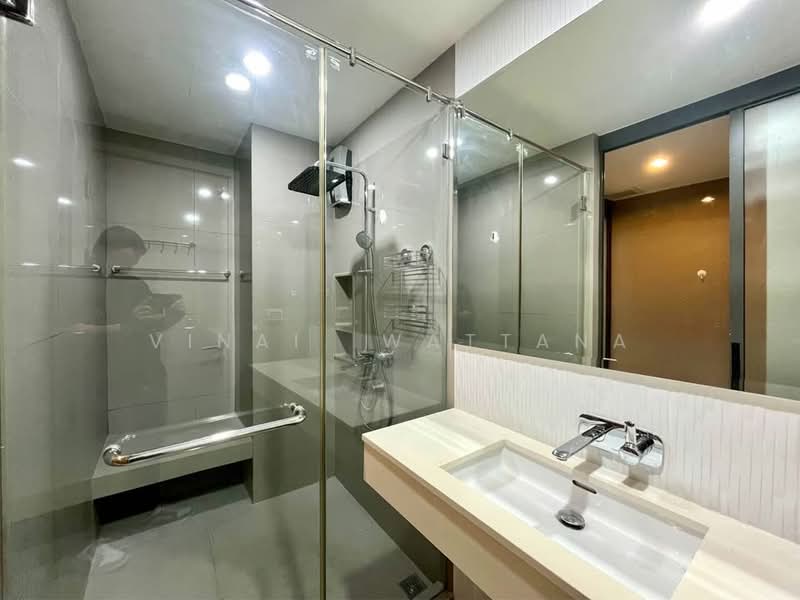 Rhythm Sukhumvit 42 : ริทึ่ม สุขุมวิท 42, กรุงเทพ, ซอยสุขุมวิท 42, พระโขนง, คลองเตย, กรุงเทพ, 45 ตร.ม., คอนโด ให้เช่า, โดย Vinai Wattana, 500216472 - DDproperty.com