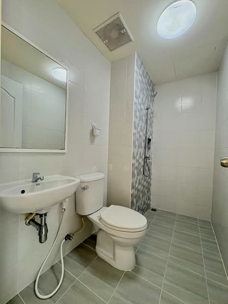 Kaomongkol village Bhuddhamonthon Sai 5-Raikhing, Nakhon Pathom, 999 Moo 9, Soi Rai Khing 26, Rai Khing, Sam Phran, Nakhon Pathom, 4 Bedrooms, 100 sqm, Townhouse For Sale, by ครีม, 500216477 - DDproperty.com