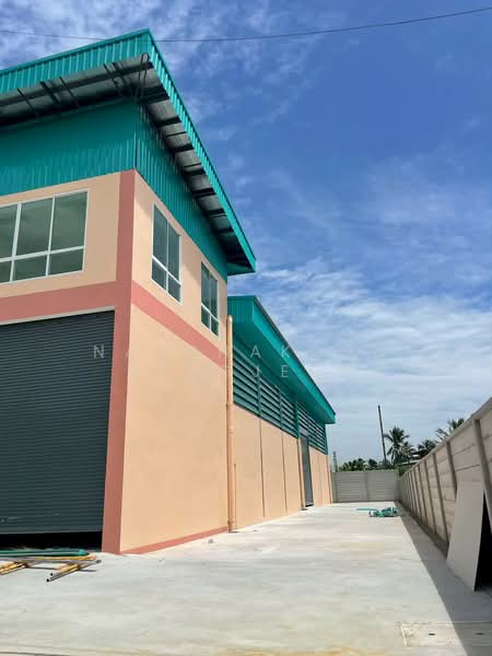 Factory/warehouse for sale, 1 rai, Soi Tesaban 8, Rai Khing, Sam phran, Nakhon Pathom., Nakhon Pathom, เพชรเกษม, Rai Khing, Sam Phran, Nakhon Pathom, , 845 sqm, Warehouse/Factory For Sale, by Natchakorn Sengjeen, 500216485 - DDproperty.com