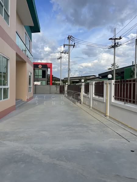 Factory/warehouse for sale, 1 rai, Soi Tesaban 8, Rai Khing, Sam phran, Nakhon Pathom., Nakhon Pathom, เพชรเกษม, Rai Khing, Sam Phran, Nakhon Pathom, , 845 sqm, Warehouse/Factory For Sale, by Natchakorn Sengjeen, 500216485 - DDproperty.com