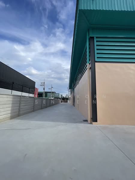 Factory/warehouse for sale, 1 rai, Soi Tesaban 8, Rai Khing, Sam phran, Nakhon Pathom., Nakhon Pathom, เพชรเกษม, Rai Khing, Sam Phran, Nakhon Pathom, , 845 sqm, Warehouse/Factory For Sale, by Natchakorn Sengjeen, 500216485 - DDproperty.com