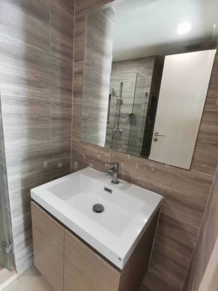 Maestro 03 Ratchada-Rama 9, Bangkok, Soi Ratchadaphisek 3 Ratchadaphisek Road, Din Daeng, Din Daeng, Bangkok, 1 Bedroom, 33 sqm, Condo For Sale, by วรกร สิทธิลู่ตระกูล, 500216489 - DDproperty.com