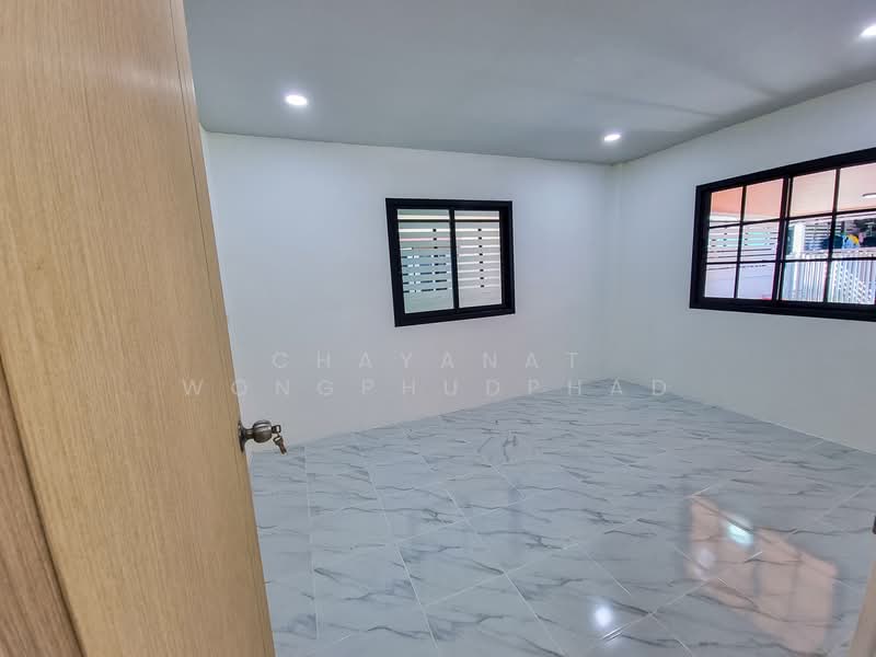 ขาย - ชาคริตวิลล่า, ชลบุรี