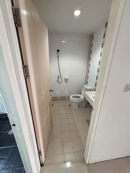 The Connect Donmuang-Viphavadi, Bangkok, Liap Khoo Nai Kim Sai 1 Road, Si Khan, Don Mueang, Bangkok, 3 Bedrooms, 152 sqm, Townhouse For Rent, by Airada Parasarn, 500216492 - DDproperty.com