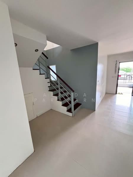 The Connect Donmuang-Viphavadi, Bangkok, Liap Khoo Nai Kim Sai 1 Road, Si Khan, Don Mueang, Bangkok, 3 Bedrooms, 152 sqm, Townhouse For Rent, by Airada Parasarn, 500216492 - DDproperty.com