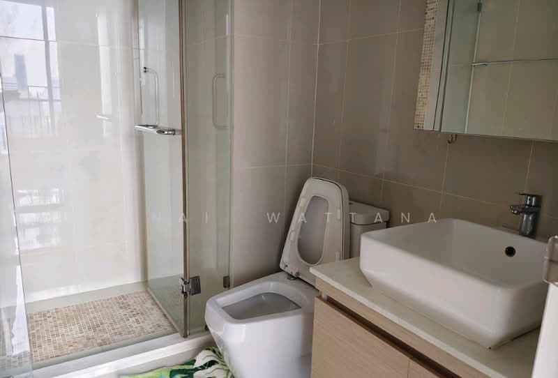 Q Asoke, Bangkok, 1678 Petchaburi Road, Makkasan, Ratchathewi, Bangkok, 1 Bedroom, 30 sqm, Condo For Rent, by Vinai Wattana, 500216499 - DDproperty.com