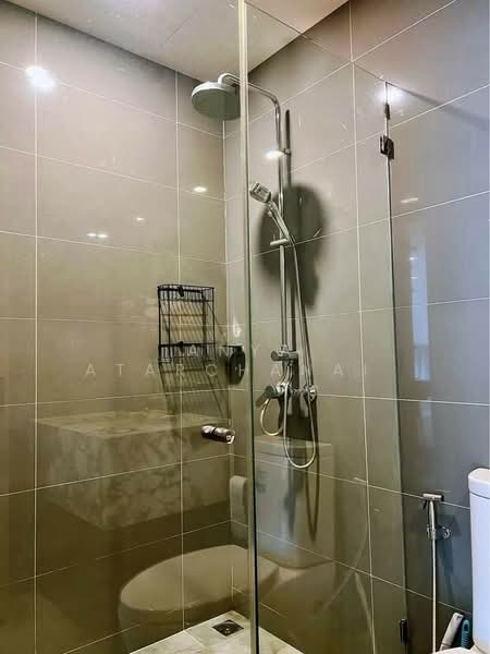 Q Chidlom-Phetchaburi, Bangkok, 1088 Phetchaburi Road, Makkasan, Ratchathewi, Bangkok, 1 Bedroom, 35 sqm, Condo For Rent, by Anya Atarchanai , 500216501 - DDproperty.com