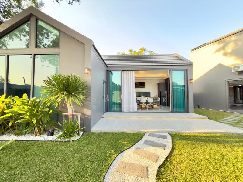 The hamlet village Pattaya, Chon Buri (Pattaya), Nong Pru, Bang Lamung (Pattaya), Chon Buri (Pattaya), 4 Bedrooms, 380 sqm, Villa For Sale, by Yaowaluck Sirinapho, 500216504 - DDproperty.com