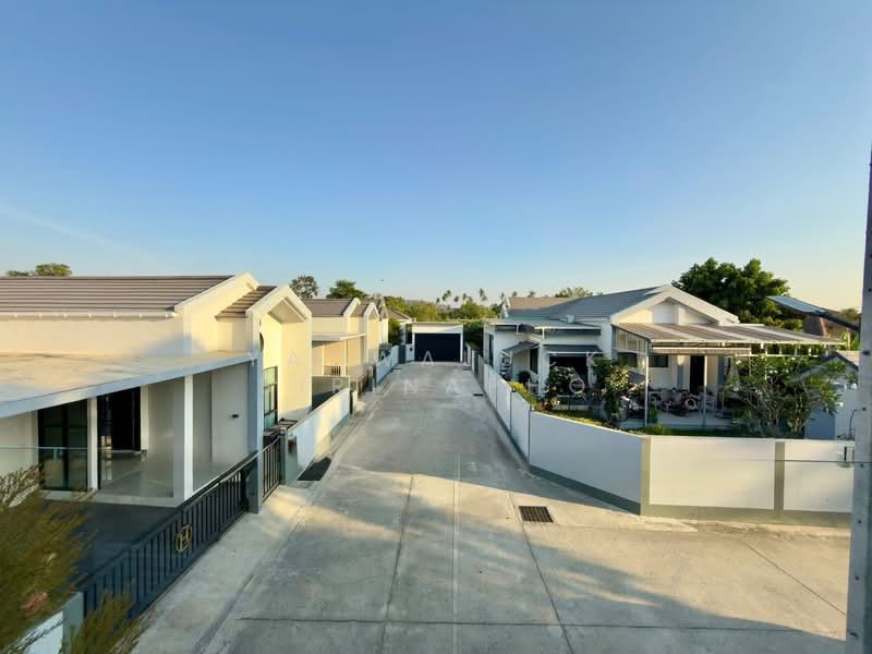 The hamlet village Pattaya, Chon Buri (Pattaya), Nong Pru, Bang Lamung (Pattaya), Chon Buri (Pattaya), 4 Bedrooms, 380 sqm, Villa For Sale, by Yaowaluck Sirinapho, 500216504 - DDproperty.com