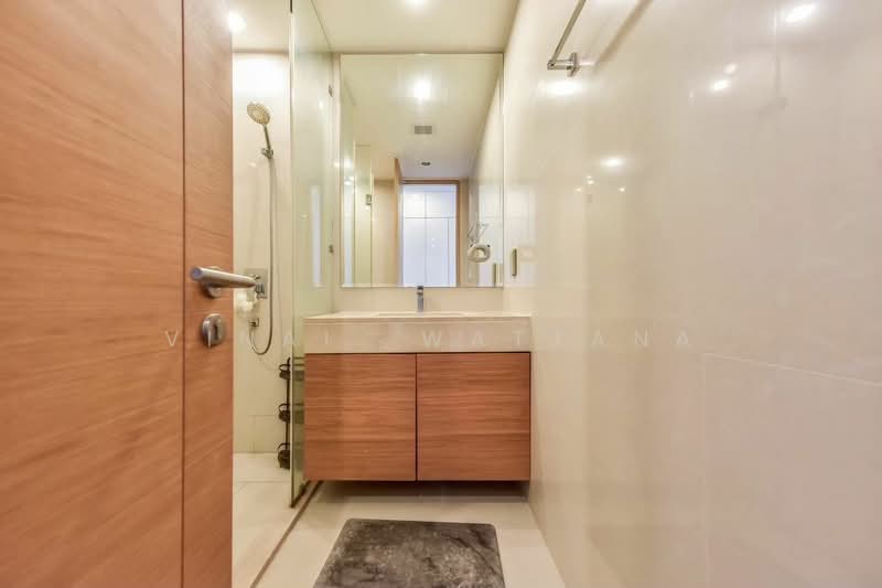 The Breeze Narathiwas, Bangkok, 198 Narathiwat Ratchanakarin Road, Chong Nonsi, Yan Nawa, Bangkok, 1 Bedroom, 45 sqm, Condo For Rent, by Vinai  Wattana, 500216510 - DDproperty.com