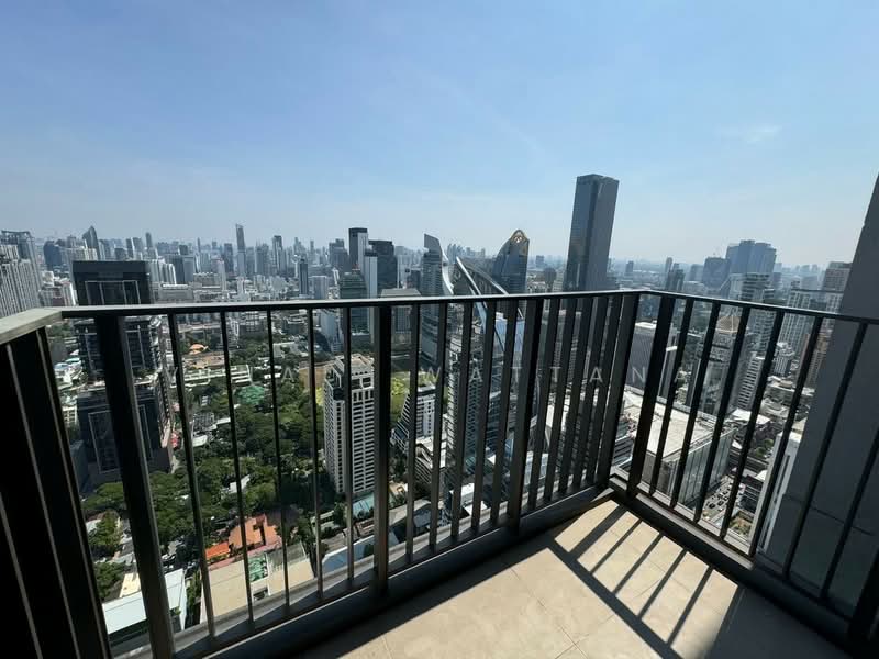 28 Chidlom, Bangkok, 28 Chit Lom Alley, Lumphini, Pathum Wan, Bangkok, 3 Bedrooms, 127 sqm, Condo For Rent, by Vinai  Wattana, 500216521 - DDproperty.com