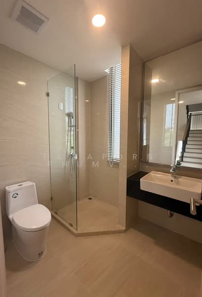 Vimarno Sukhumvit-Bearing, Bangkok, Bearing 39 Aly, Bang Na, Bang Na, Bangkok, 3 Bedrooms, 275 sqm, Townhouse For Rent, by Tanaporn Phumvilairak, 500216542 - DDproperty.com