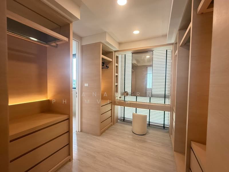 Vimarno Sukhumvit-Bearing, Bangkok, Bearing 39 Aly, Bang Na, Bang Na, Bangkok, 3 Bedrooms, 275 sqm, Townhouse For Rent, by Tanaporn Phumvilairak, 500216542 - DDproperty.com