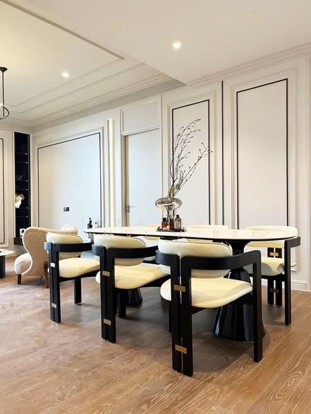 Muniq Langsuan, Bangkok, Soi Tonson, Lumphini, Pathum Wan, Bangkok, 3 Bedrooms, 123 sqm, Condo For Sale, by Tanaporn Phumvilairak, 500216560 - DDproperty.com