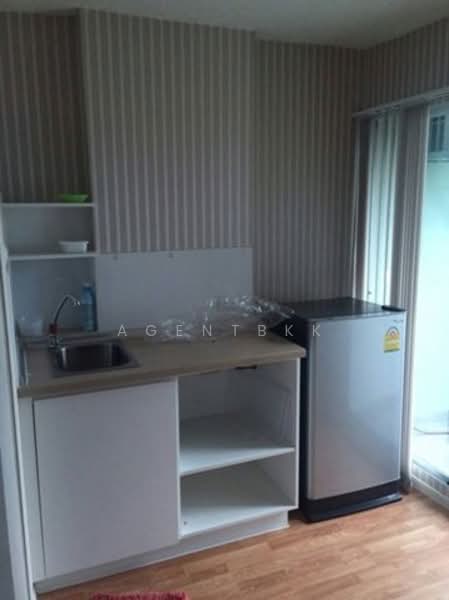 Lumpini Ville On Nut-Lat Krabang 2, Bangkok, Soi On Nut 88/3, On Nut Road, Prawet, Prawet, Bangkok, 1 Bedroom, 22 sqm, Condo For Rent, by Agentbkk, 500216587 - DDproperty.com